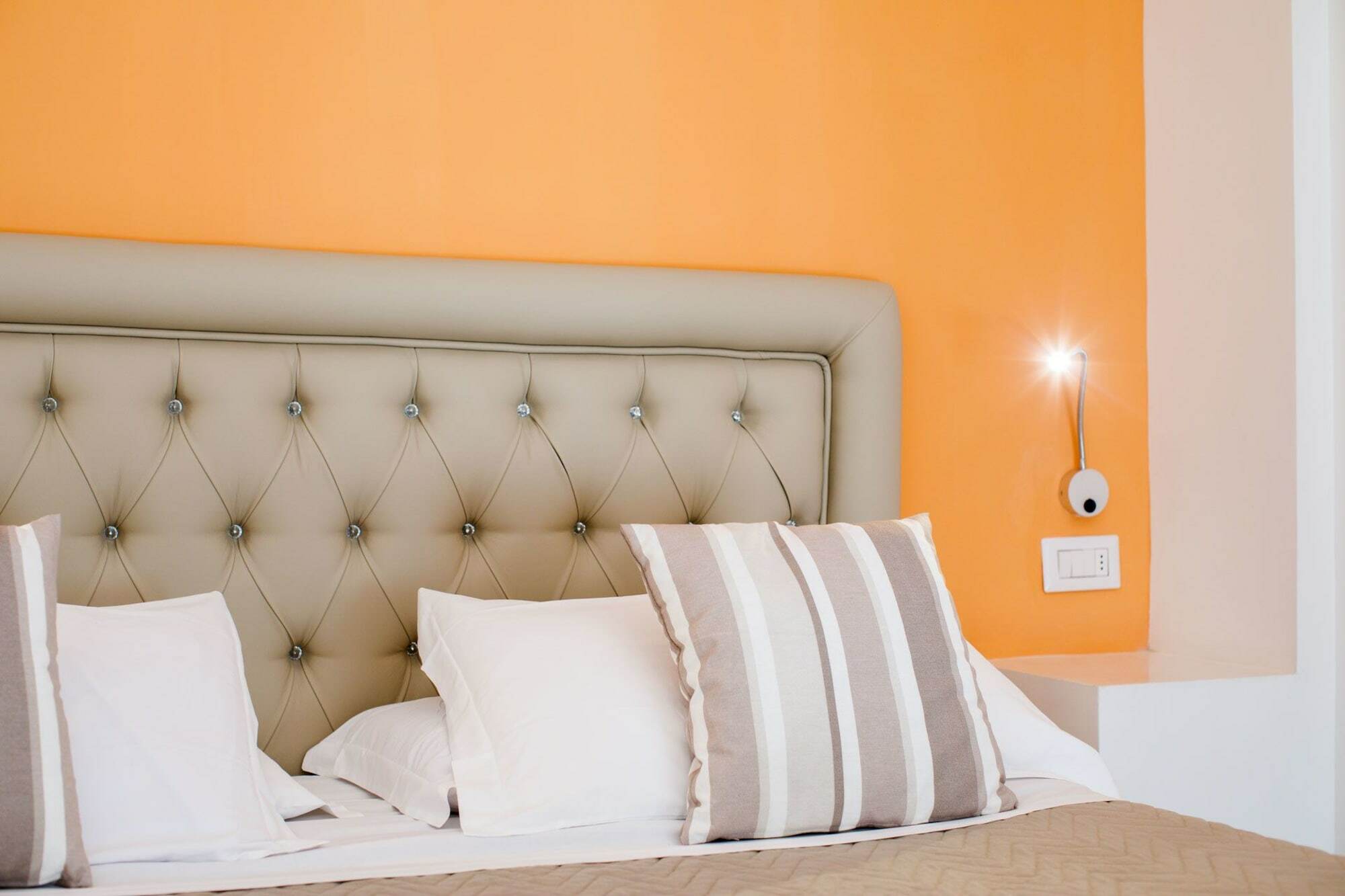 Sorrento Comfort Rooms Con Piscina Bagian luar foto